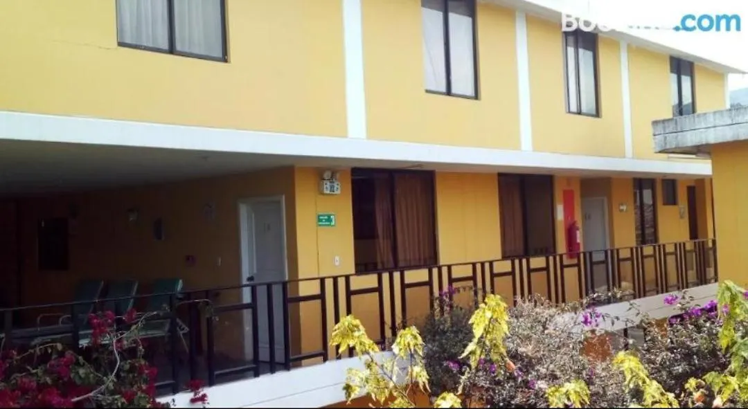 Hostal Nevada Quito 3*,